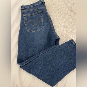Levi’s wedgie jeans